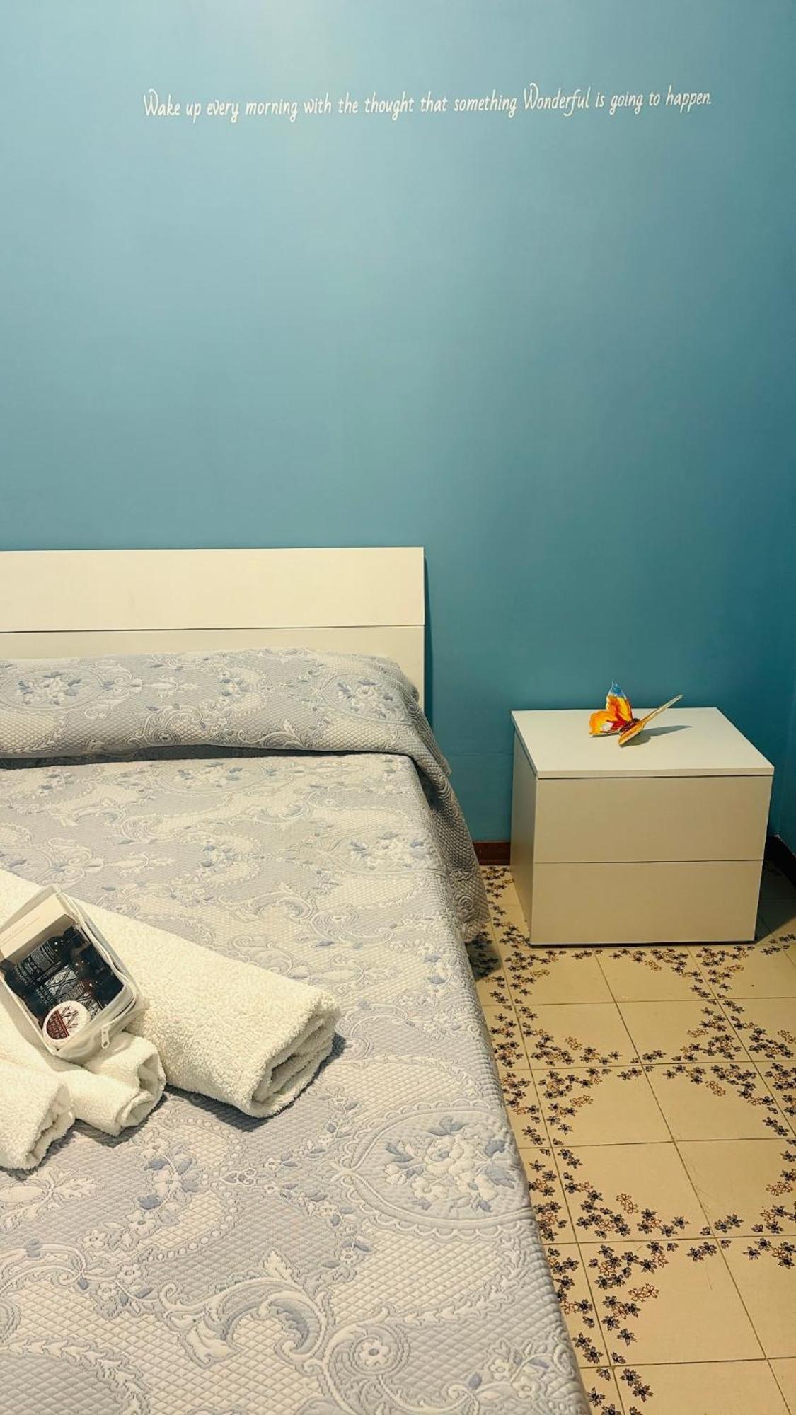 Appartamento Giardini Naxos Butterflies Home Schiso Extérieur photo