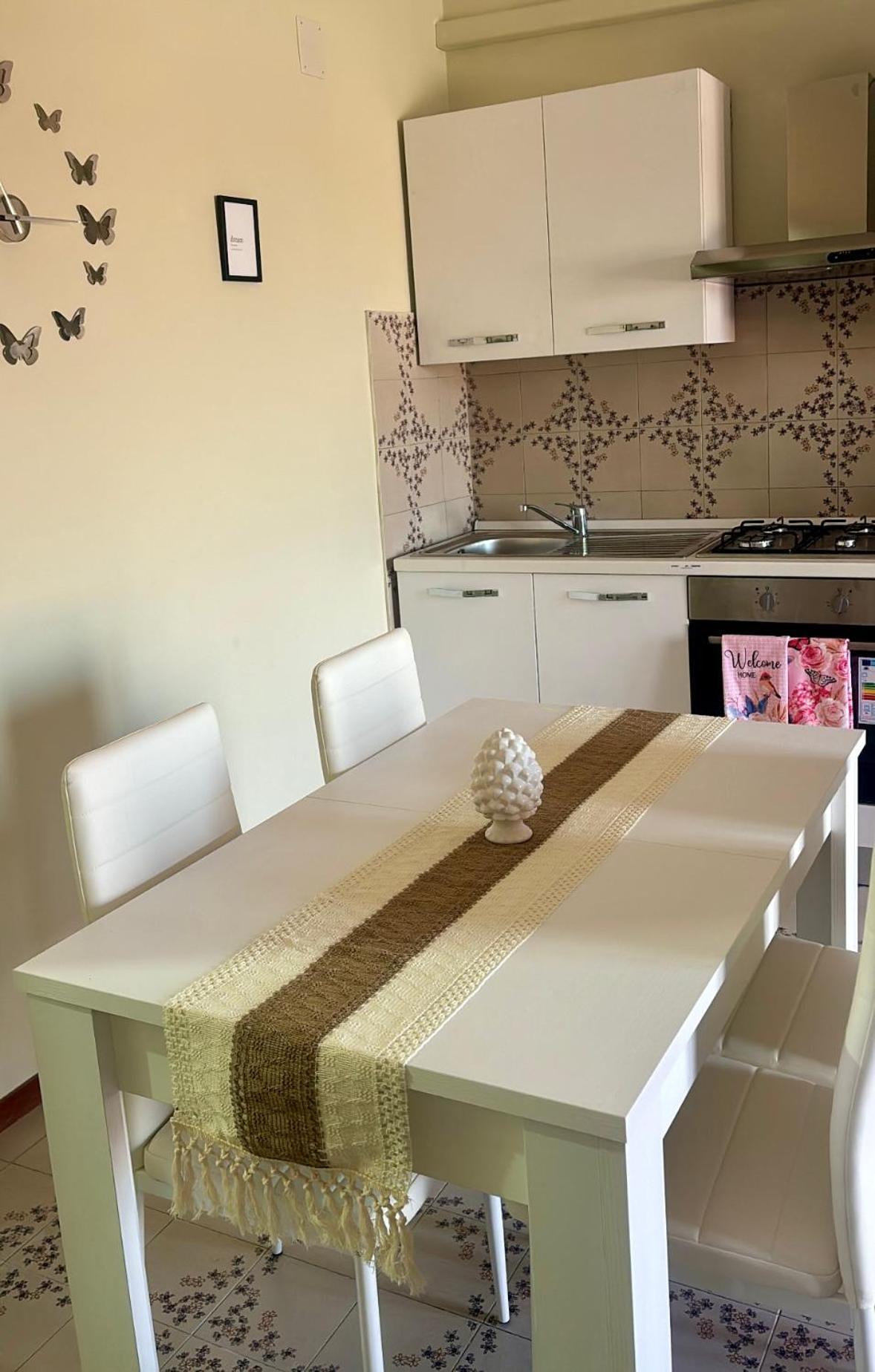 Appartamento Giardini Naxos Butterflies Home Schiso Extérieur photo